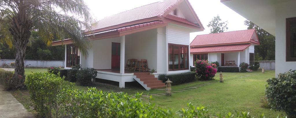 Armonia Village Resort And Spa Chumphon Dış mekan fotoğraf