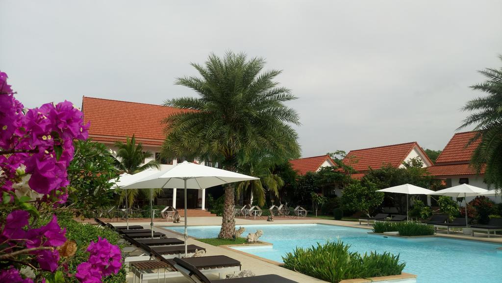 Armonia Village Resort And Spa Chumphon Dış mekan fotoğraf