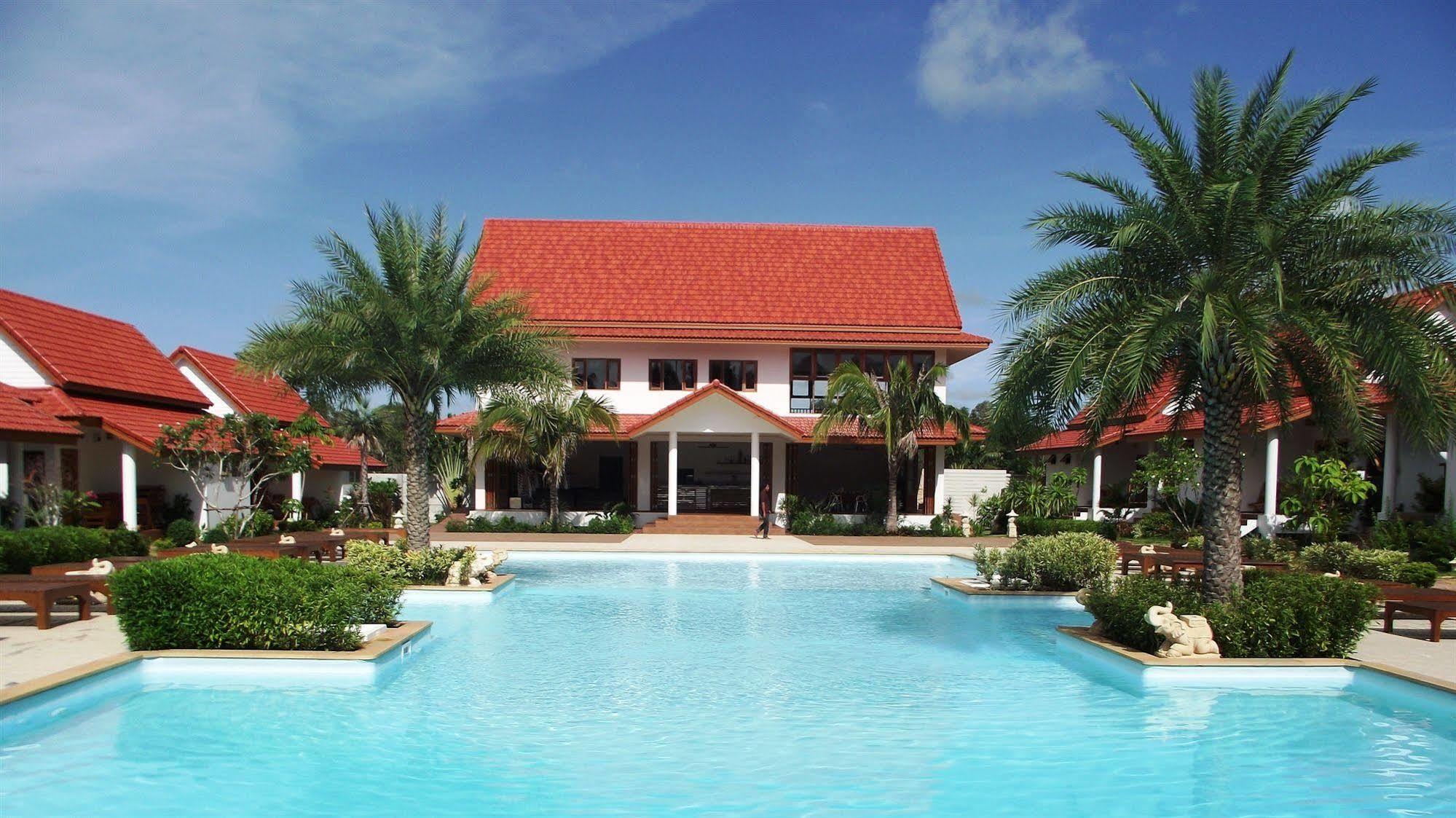 Armonia Village Resort And Spa Chumphon Dış mekan fotoğraf